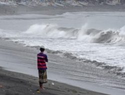 Peringatan Dini BMKG: Waspada Gelombang 2,5 Meter di Perairan Menui Kendari