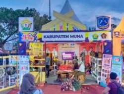 Tas, Tenun, dan Gembol, Diserbu Pembeli di Stand Kabupaten Muna