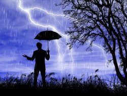 6 Daerah Sultra Berpotensi Hujan Lebat Disertai Guntur dan Angin Kencang