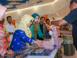 Tenun Bonebone Bakal Dimasukan dalam E-Katalog