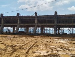 Pembangunan Stadion Sepak Bola di Kawasan Pantai Motewe Belum Tuntas