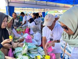 Resmi Dibuka, Pasar Kreatif Dekranasda Kota Kendari Laris Manis