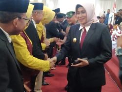 Mantan Pjs Bupati Apresiasi Kemajuan Tenun Muna