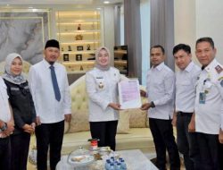Bawaslu Kembalikan Sisa Anggaran Rp100 Juta ke Pemkot Kendari