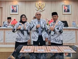 Kadisdikbud Kendari Terpilih Aklamasi Nahkodai PGRI
