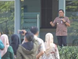 Sidak di Kantor Bapenda, Wagub Sultra Soroti Kedisiplinan ASN